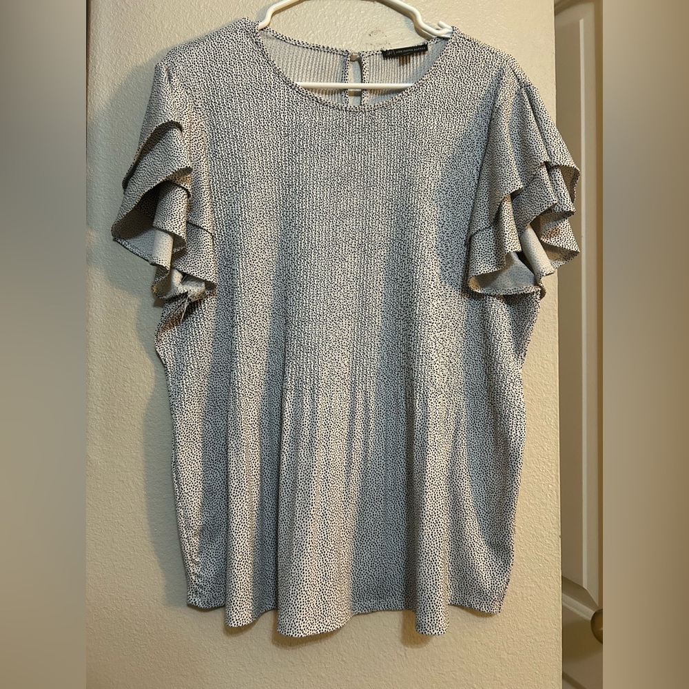 Elegant Gray Women's Top